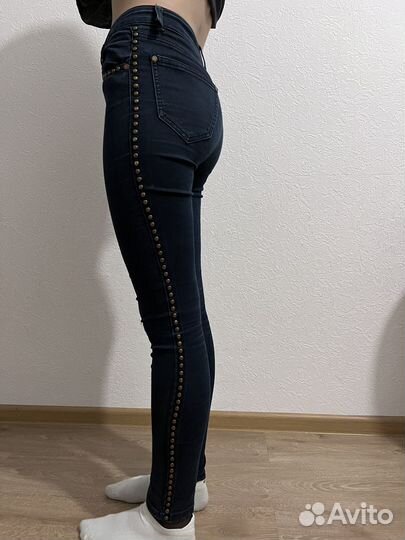 Джинсы темно синие