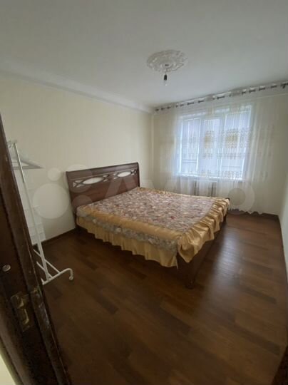 3-к. квартира, 88 м², 1/9 эт.