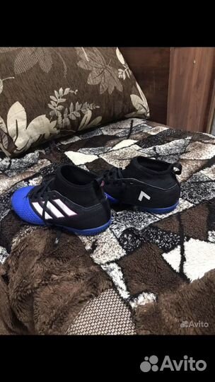 Футзалки Adidas x