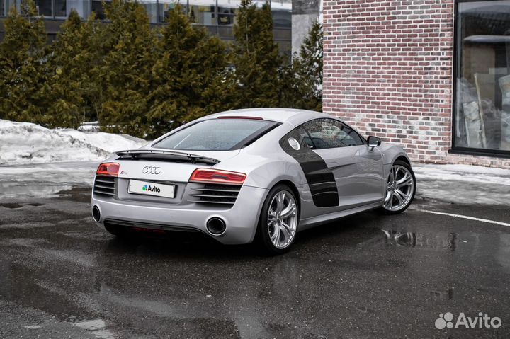Audi R8 5.2 AMT, 2013, 30 300 км
