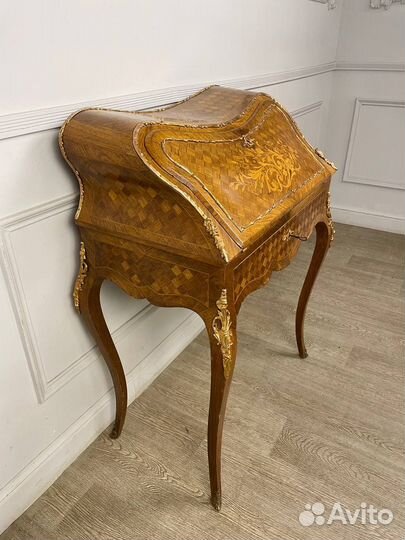 Антикварное бюро