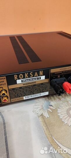 Усилитель Roksan Caspian M-1