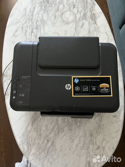Принтер HP deskjet 2050A