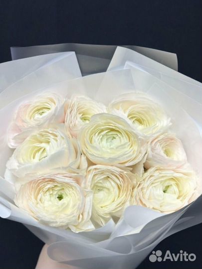 Доставка цветов ранункулюсы