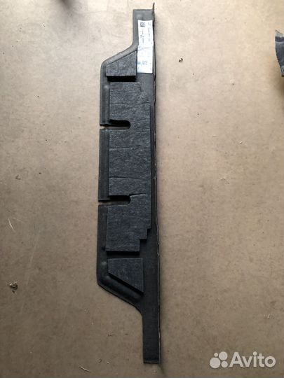 В наличии общивка багажника V167 GLE 167