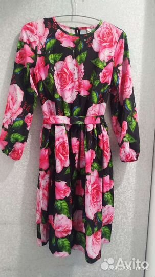 Платье женское новое 44