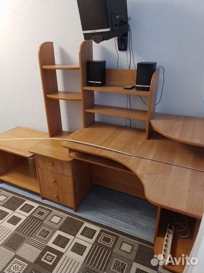 Компьютерный стол длина 210