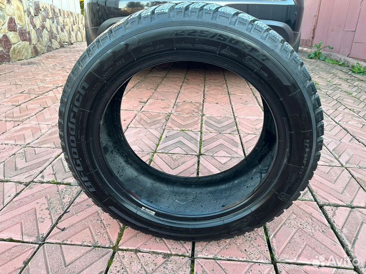 Bfgoodrich G-Force Stud 225/50 R17 98Q