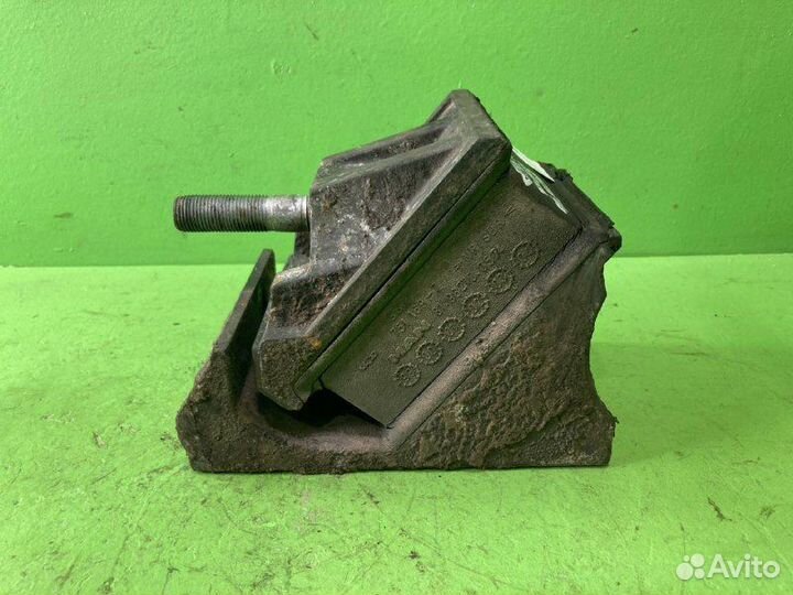 Подушка двигателя MAN TGA