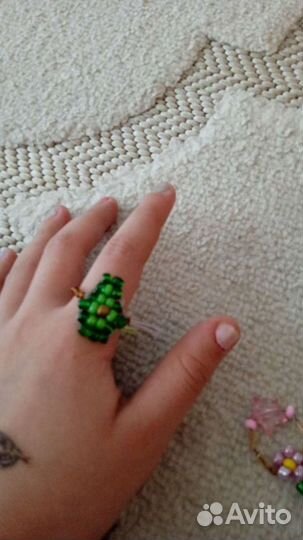 Кольцо из бисера