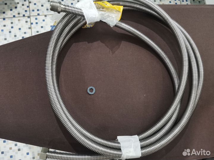 Гибкая подводка для газа сильфонного типа 4м, 1/2