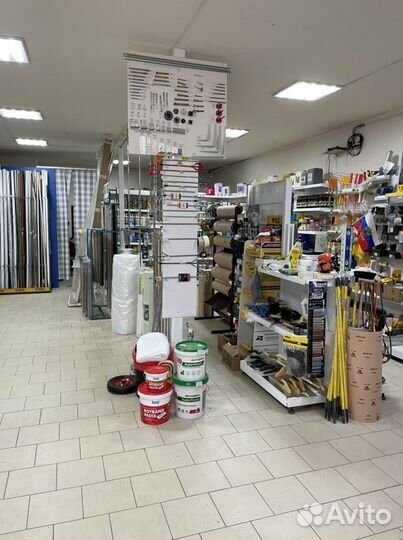 Продавец консультант в строительный магазин