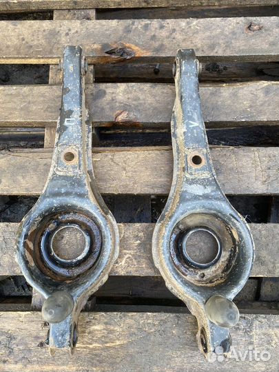 Задние рычаги Ford Focus 2