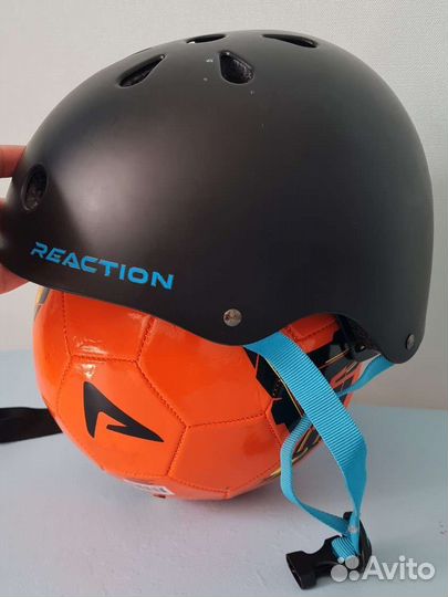 Шлем детский Reaction