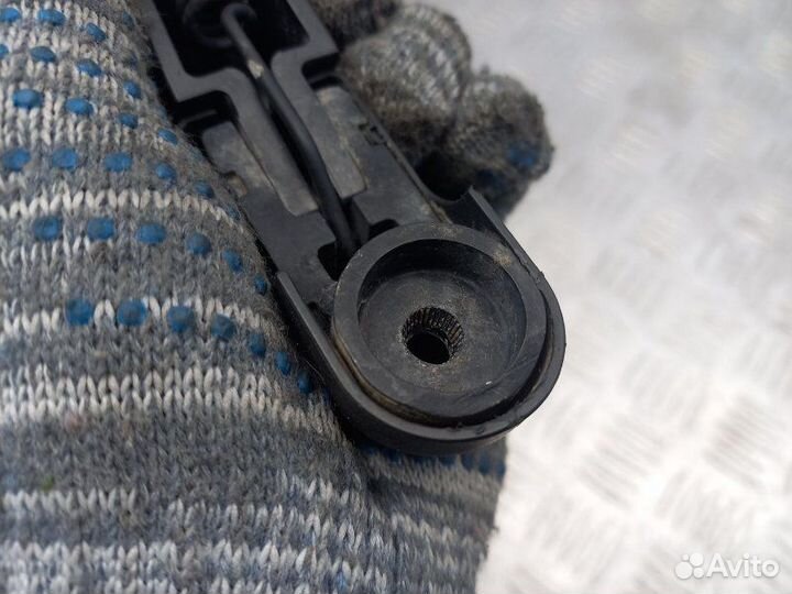 Поводок стеклоочистителя заднего Infiniti Fx45 4.5