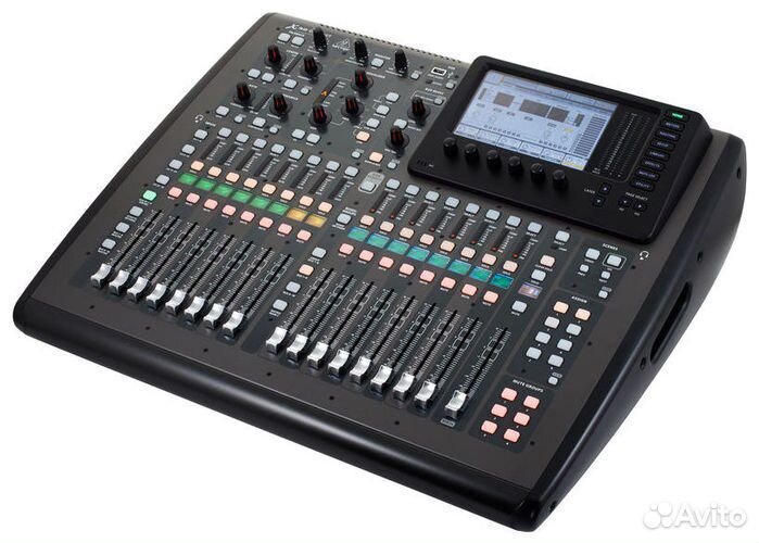Behringer X32 compact цифровой микшер