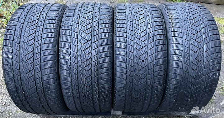 Pirelli Scorpion Winter 265/35 R22