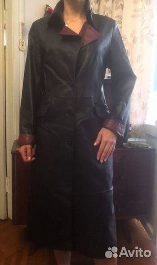 Кожаный плащ