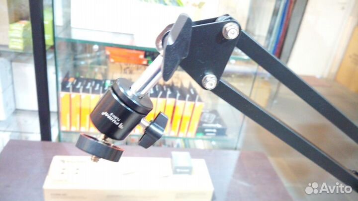 Fujimi FJ001-S Универсальное настольное крепление