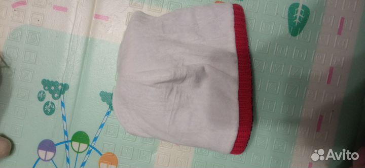 Шапка детская новая с биркой