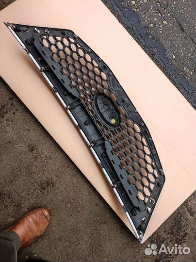 Решетка радиатора кия соренто 2012г