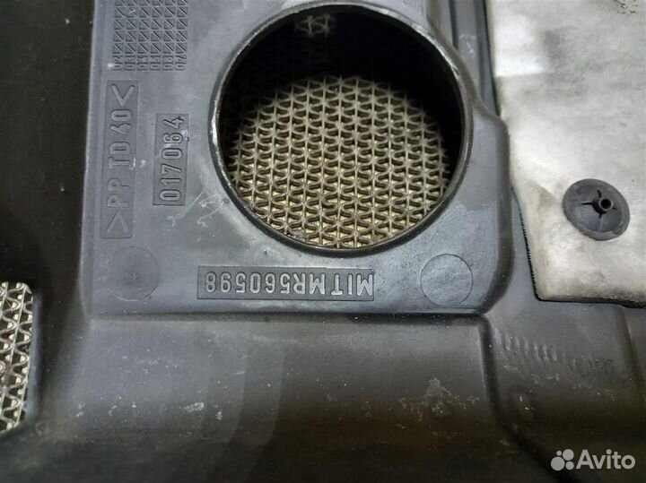 Крышка двс(декоративная) mitsubishi pajero pinin