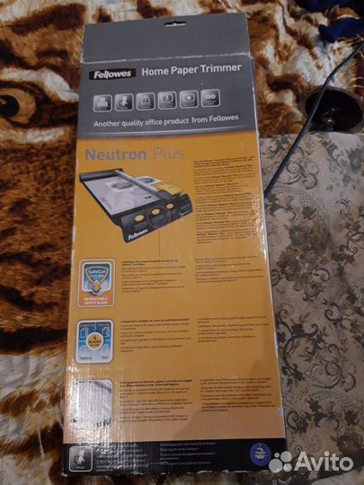Устройство для обрезки бумаги Neutron Plus формата