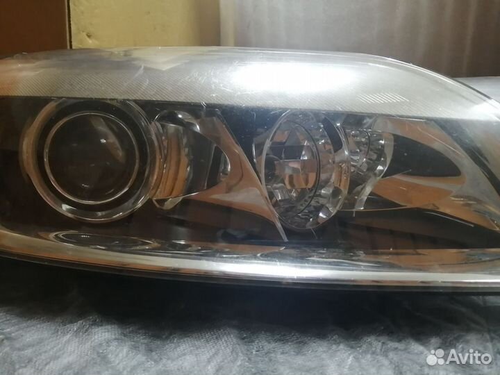 Фары на audi Q7, комплект