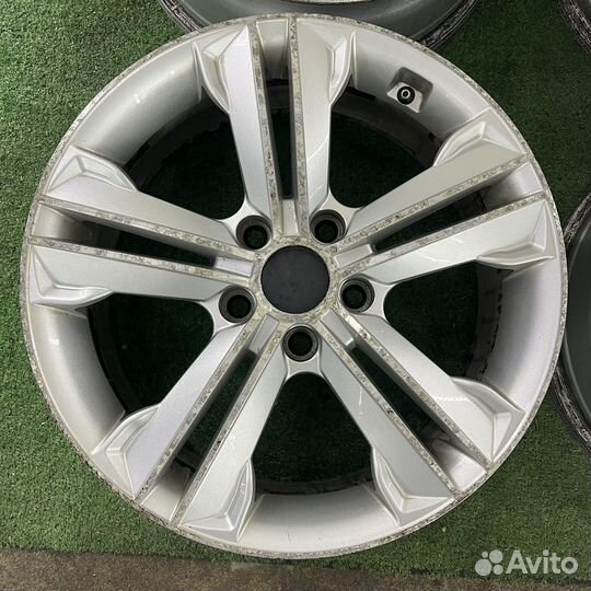 Литые диски R17 5x114,3