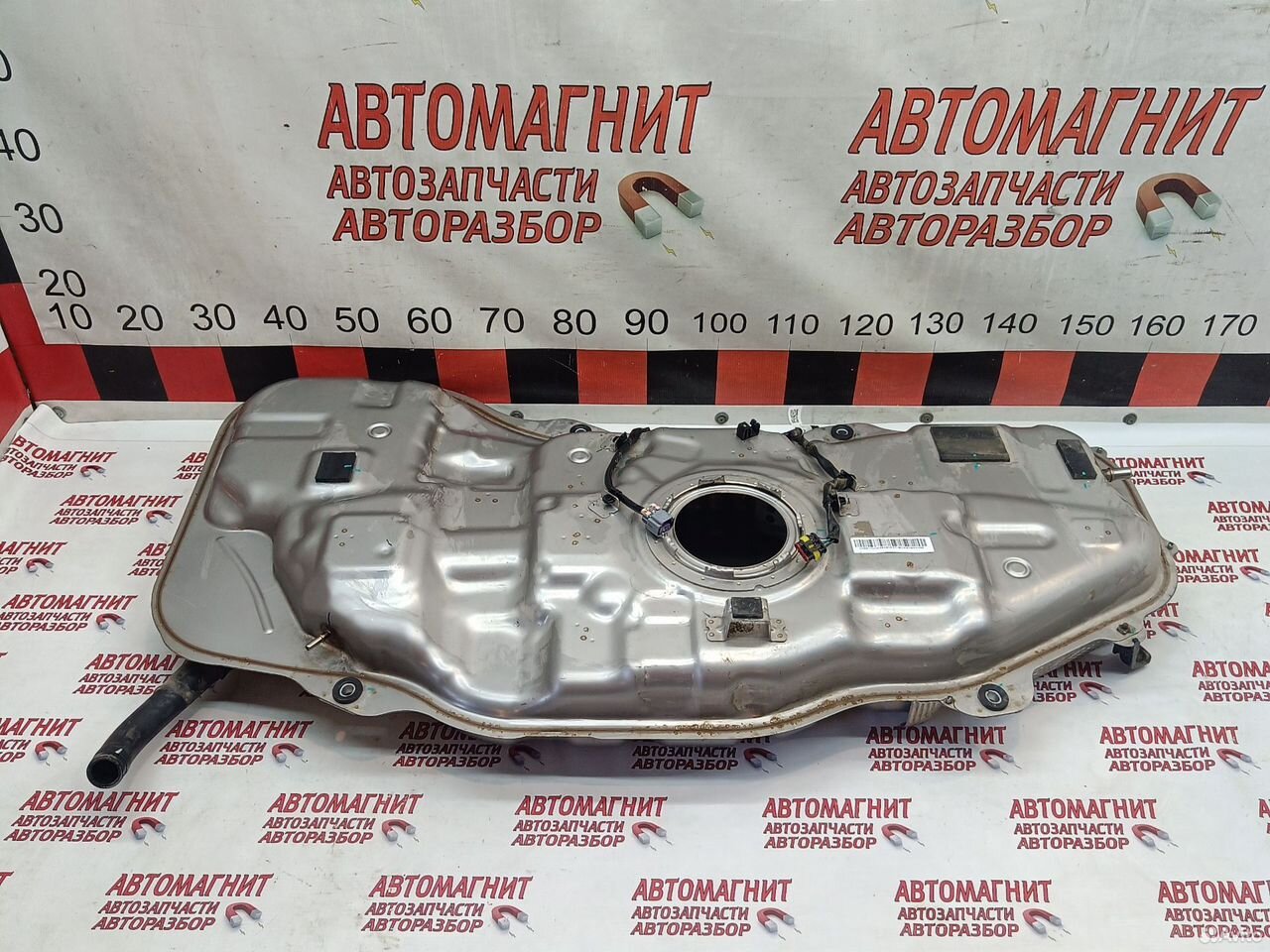 Бензобак бак топливный Voyah Dream