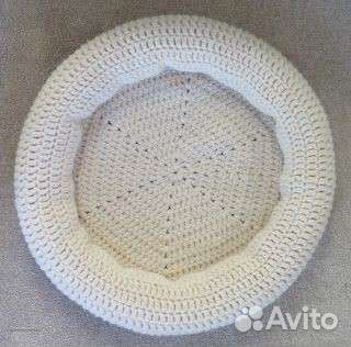 Вязаные одеяла, пледы, лежанки,для кошек и собак