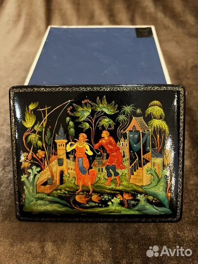 Шла девица за водой.Шкатулка.Палех.1975 год