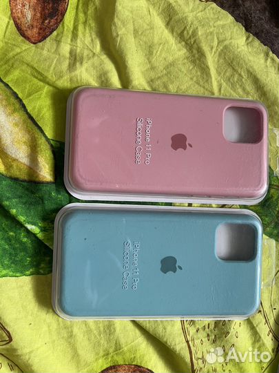 Чехол на iPhone