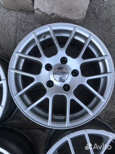 Литые диски R15