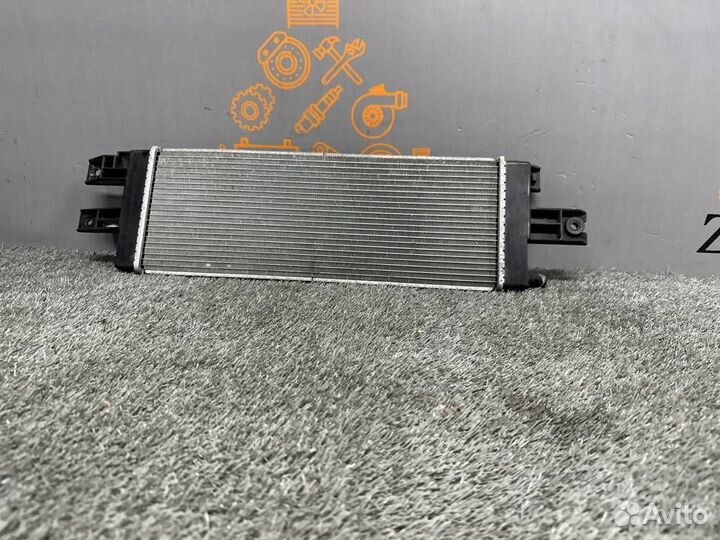 Радиатор охлаждения Infiniti Q70 Y51