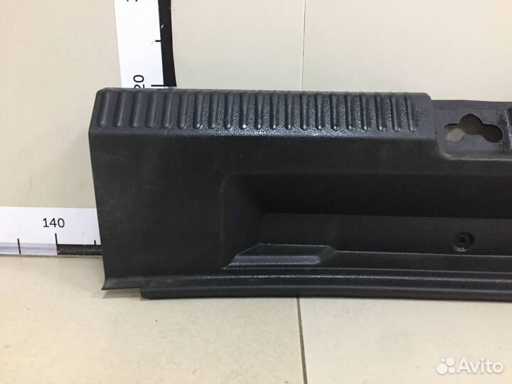 Обшивка багажника Volkswagen Polo Sed RUS 2011