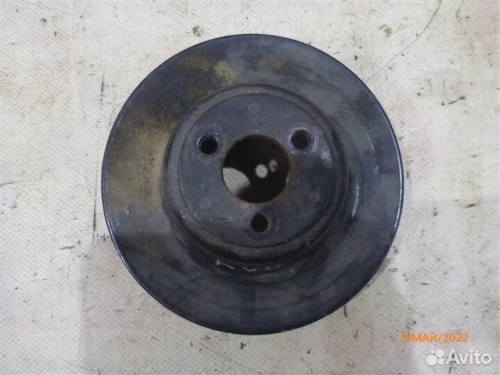 Шкив помпы Land Rover Discovery L319 AJ41 2008