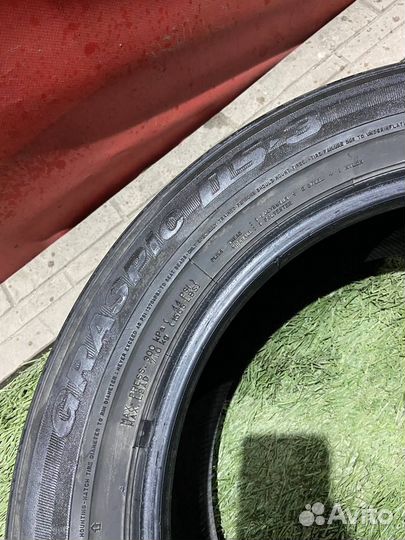 Dunlop Graspic DS3 215/60 R17 96Q