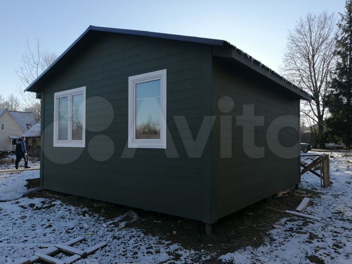 Дом 35 м² на участке 6,5 сот.