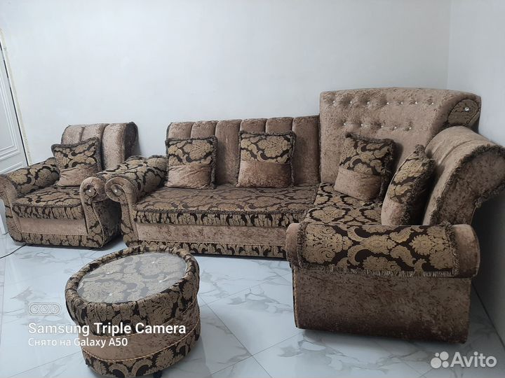 Угловой диван