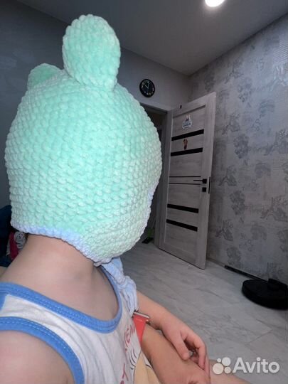 Плюшевая шапка