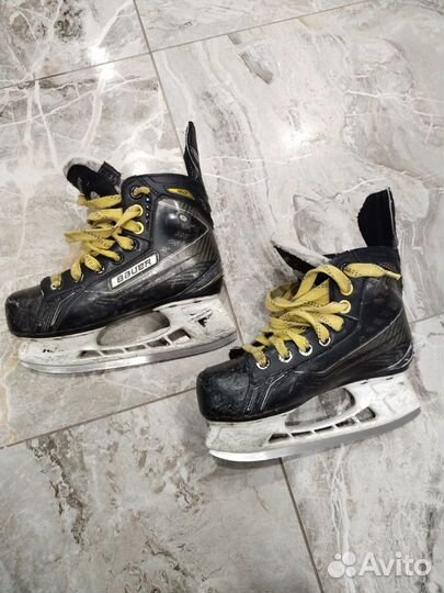 Хоккейные коньки bauer