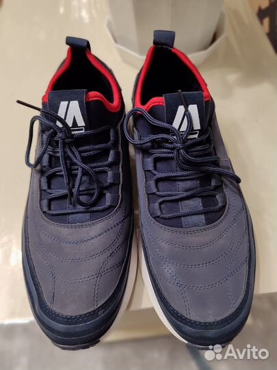 Кроссовки мужские 43 размера