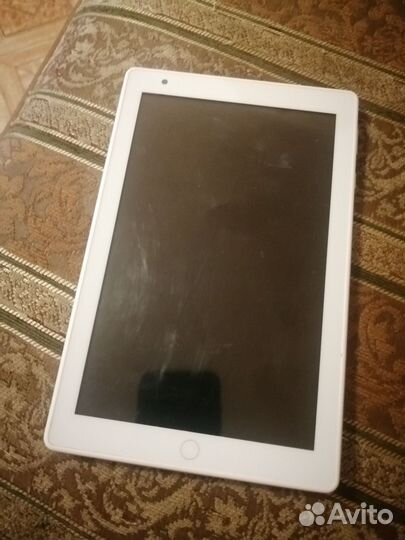 iPad планшет