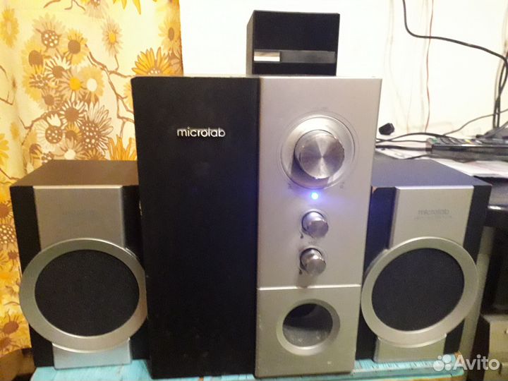 Колонки для компьютера microlab с сафбуфером 2.1
