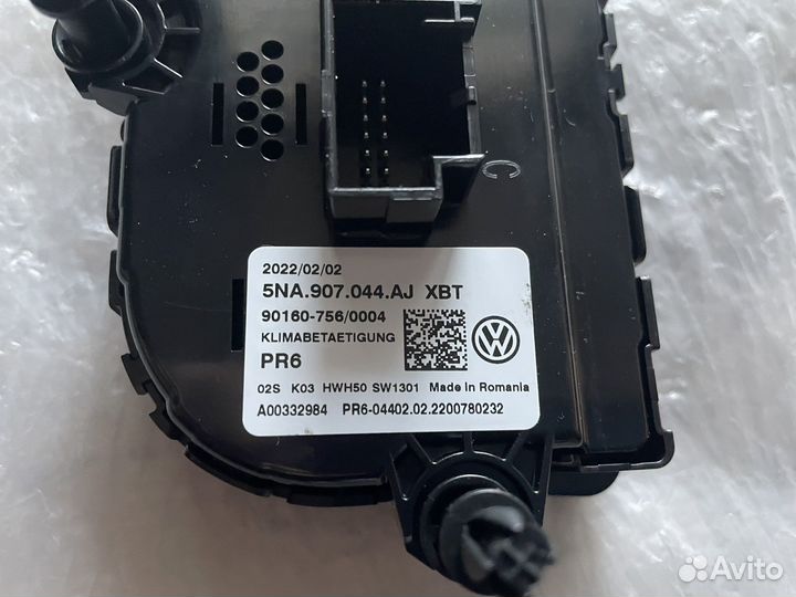 Новый сенсорный блок климата Passat B8 Пассат Б8