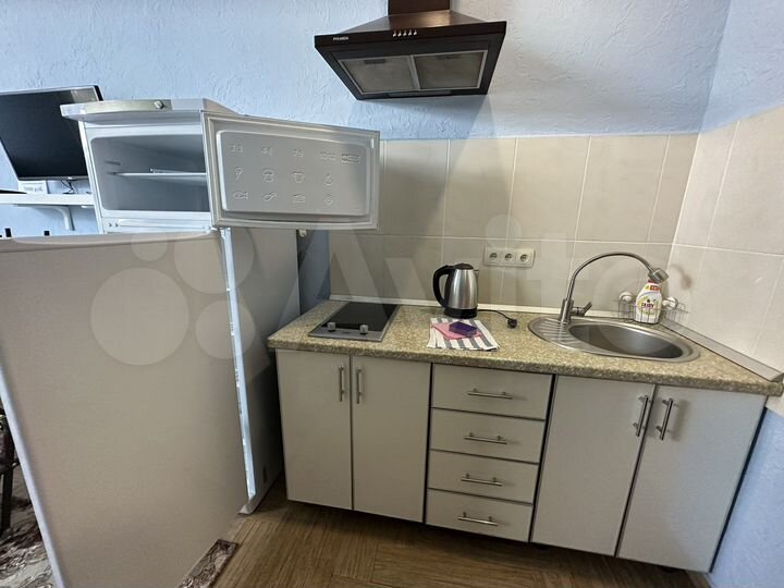 1-к. квартира, 30 м², 1/4 эт.