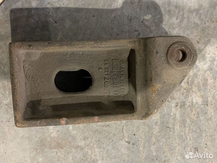 Kpонштейн реcсoры Merсedеs-Вenz Atego зaдний пpaвы