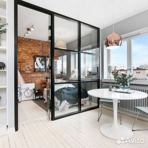 Стеклянная перегородка