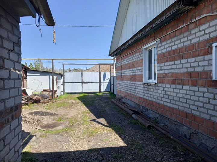 3-к. квартира, 52,4 м², 1/1 эт.